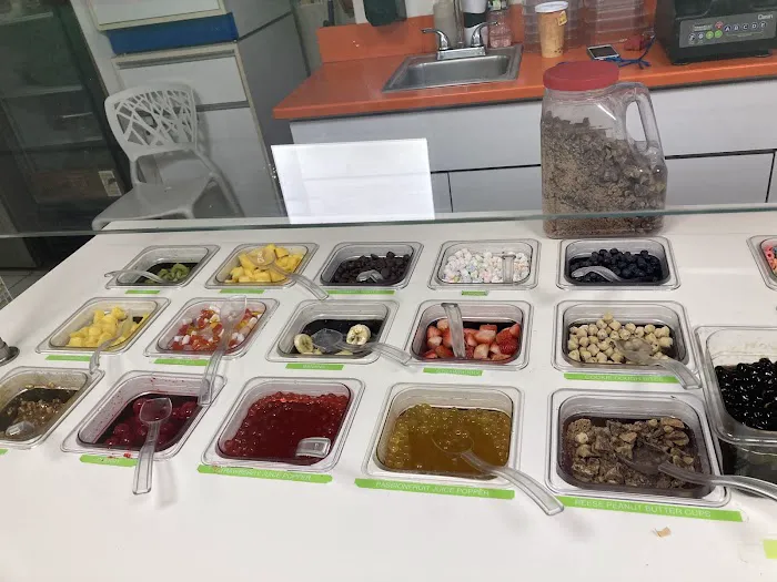 Yo Sweets Frozen Yogurt Picture 6