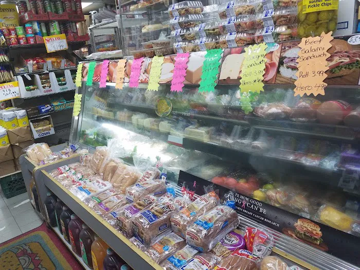 6 Ave Deli delight Picture 10