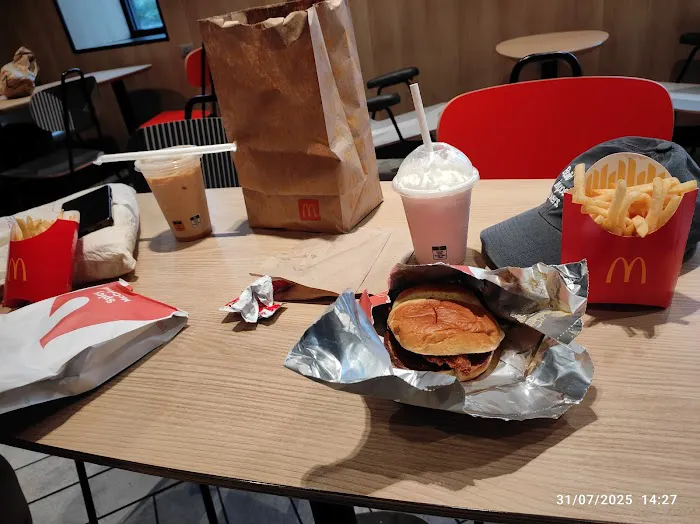 McDonald's Picture 3