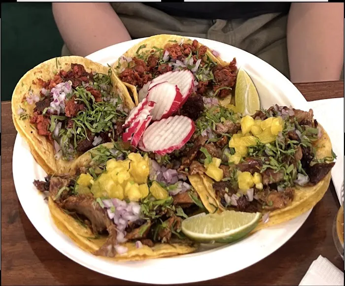 Tacos Por Favor Picture 5