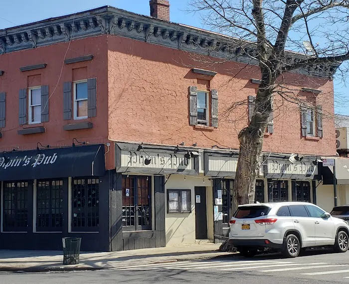 Pipin's Pub Picture 8