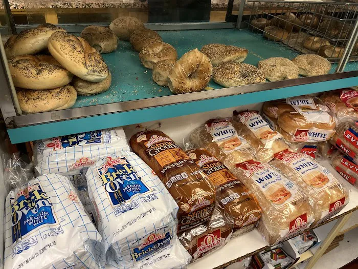 H & L Bagels Picture 6