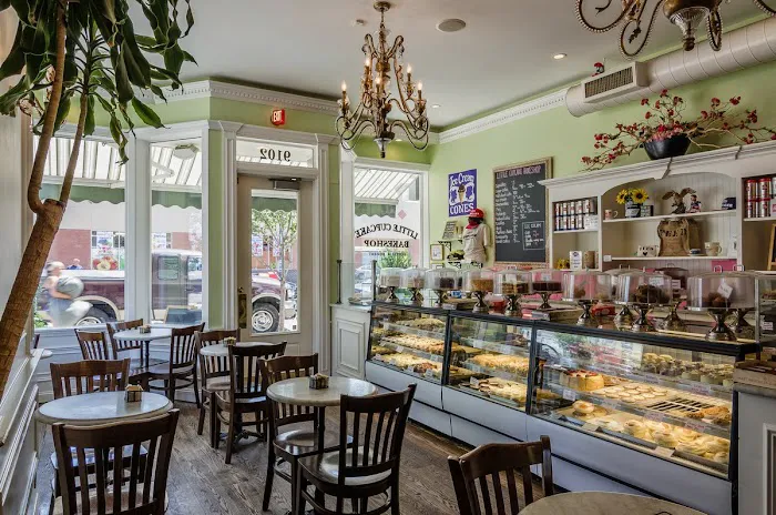 Little Cupcake Bakeshop Picture 9