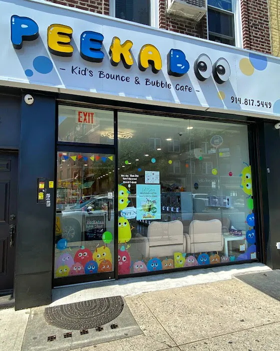 PeeKaBoo - Kid's Bounce & Bubble Café - Picture 4