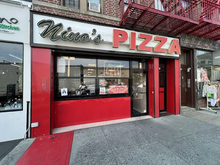 Nino's Pizza Picture 2