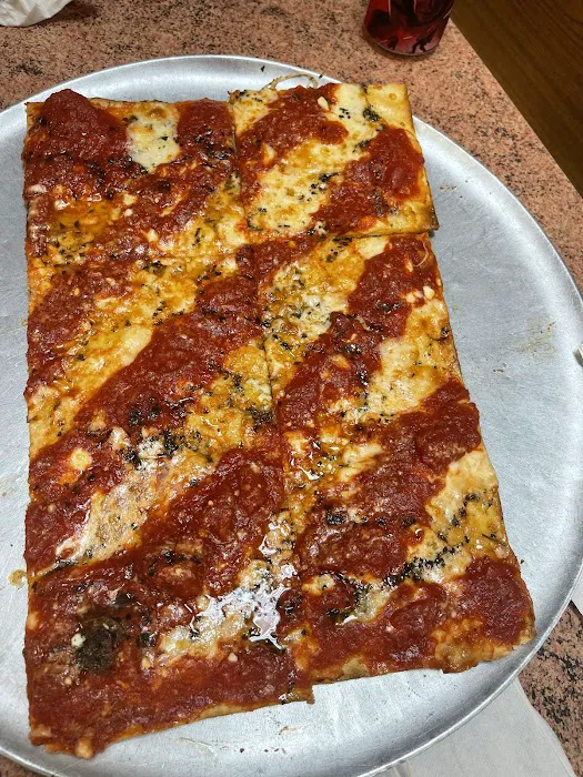 Nino's Pizza Picture 8