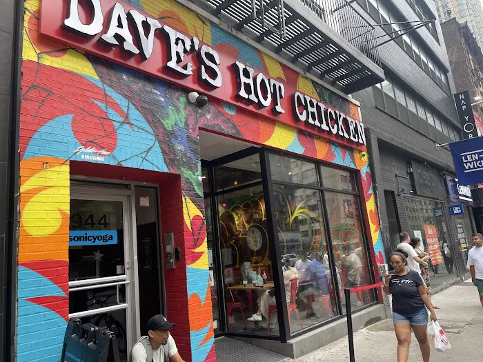 Dave's Hot Chicken Picture 4