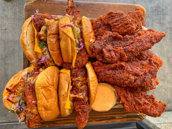 Dave's Hot Chicken Picture 10