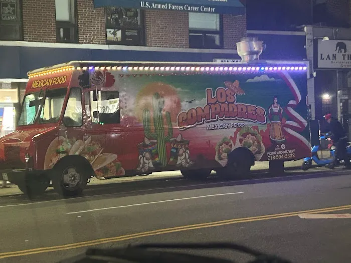 Tacos Los Compadres Picture 1