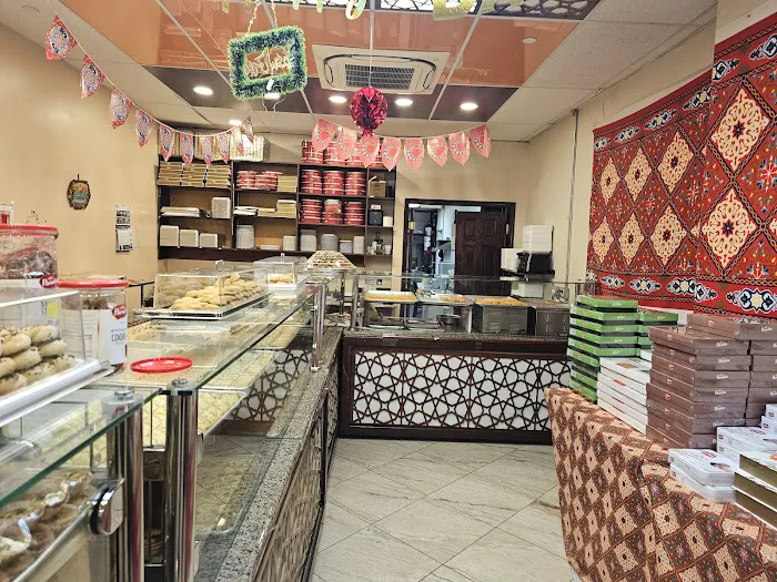 Paradise Sweets Brooklyn Picture 1
