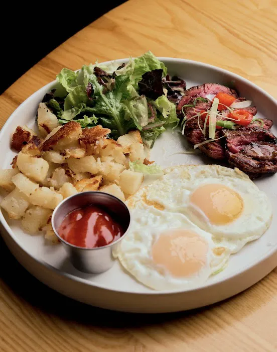 Stern & Bow Restaurant Picture 10