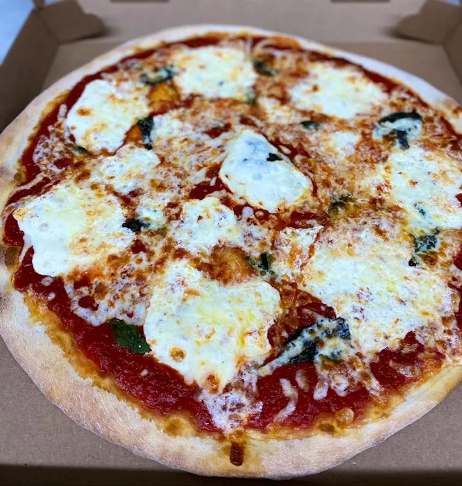 River Edge Pizza Kitchen Picture 8