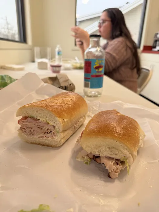 Ted's North Delicatessen Picture 2
