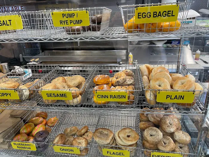 Rosie's Bagel Cafe Picture 8