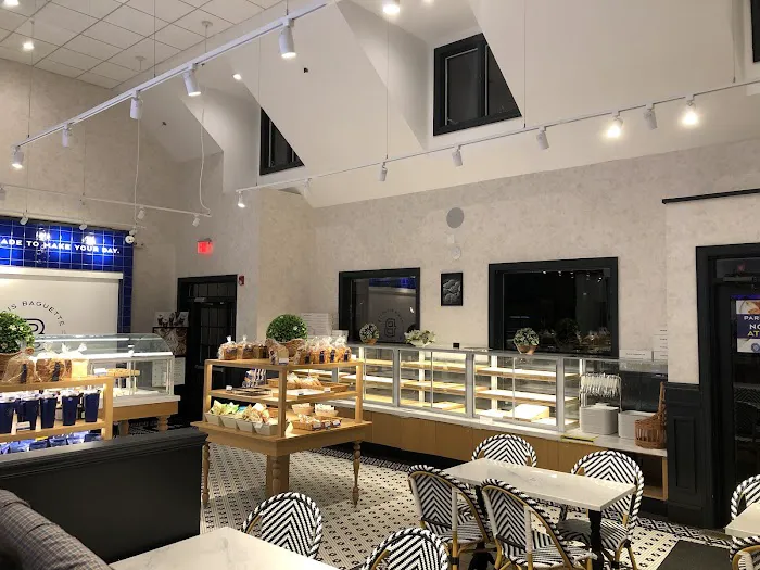 Paris Baguette Picture 1