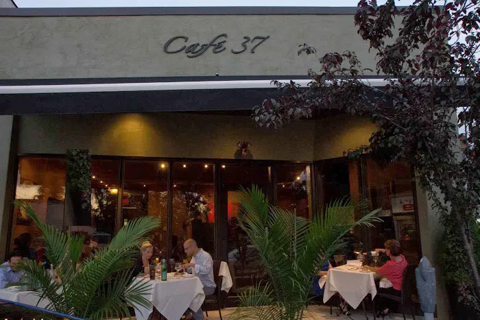 Cafe 37 Picture 4