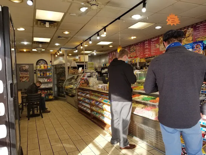 Ridgewood Hot Bagels Picture 4
