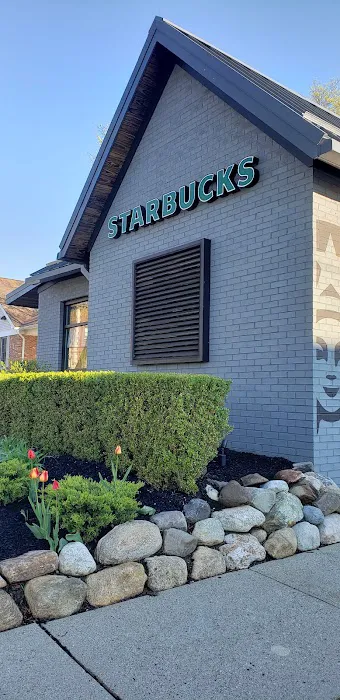 Starbucks Picture 2
