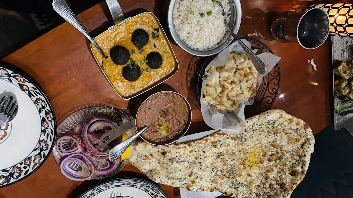 Bukhara Grill : Indian Spice Rave & Catering ( By Raja Jhanjee) Picture 8
