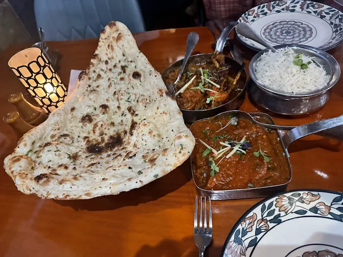 Bukhara Grill : Indian Spice Rave & Catering ( By Raja Jhanjee) Picture 3