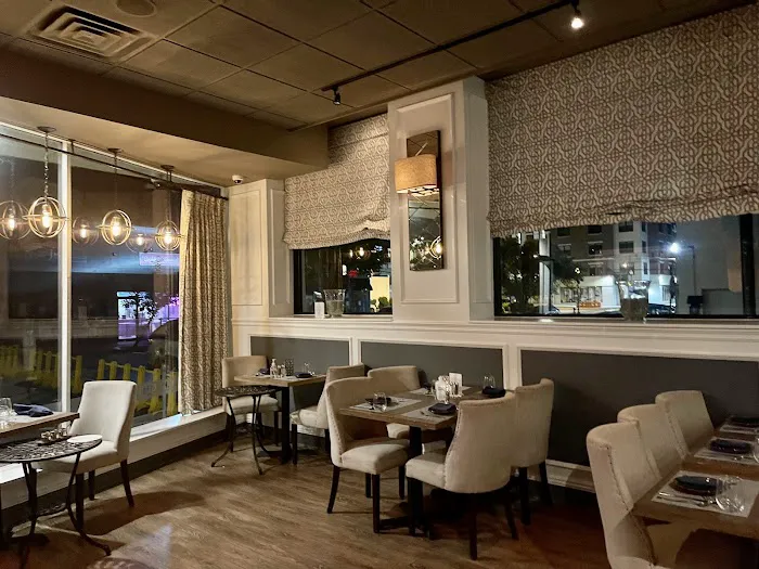 Bukhara Grill : Indian Spice Rave & Catering ( By Raja Jhanjee) Picture 2