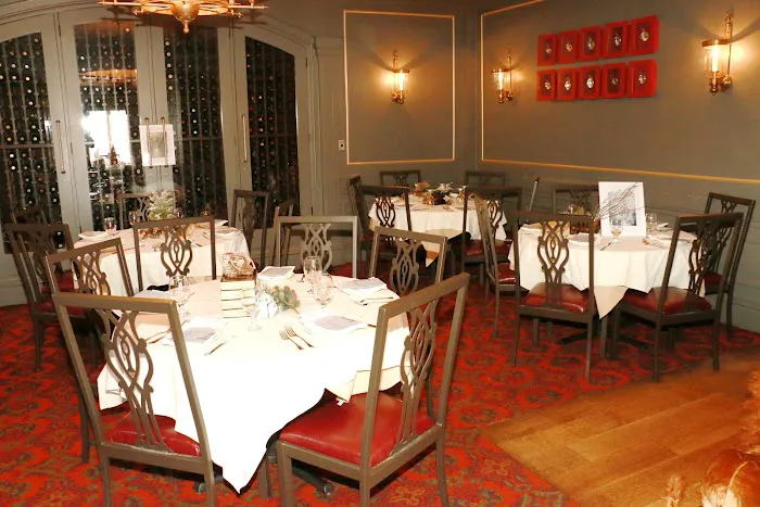 Ho-Ho-Kus Inn & Tavern Picture 1