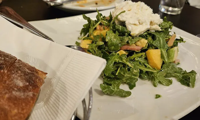 Restaurant A (Formally Albert's Ho-Ho-Kus) Picture 2