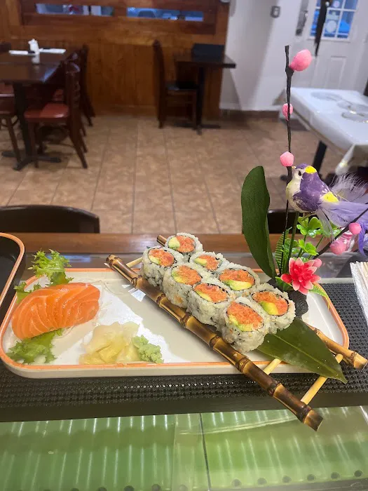 Ho-Ho-Kus Sushi Cafe Picture 9