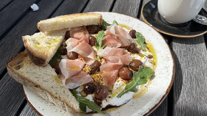Graze Brunch Kitchen Picture 3