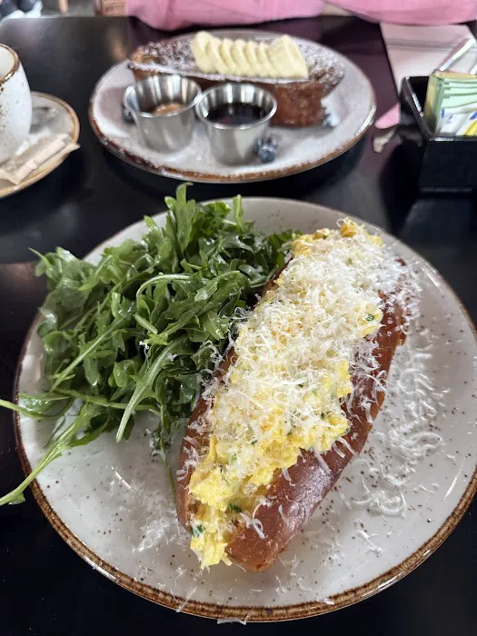 Graze Brunch Kitchen Picture 8