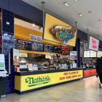 Nathan's Famous ico