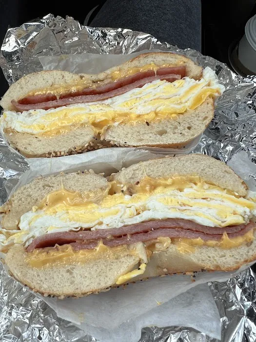 Perrys Bagel Cafe Picture 6