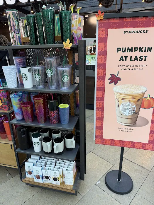 Starbucks Picture 6