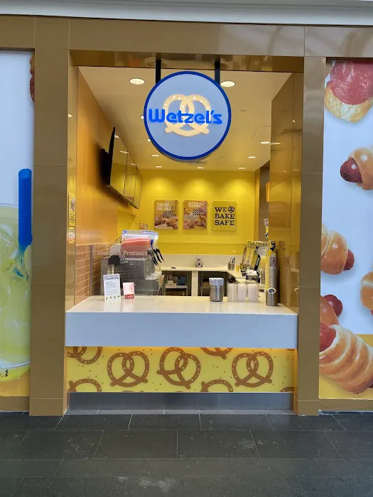 Wetzel's Pretzels Picture 4