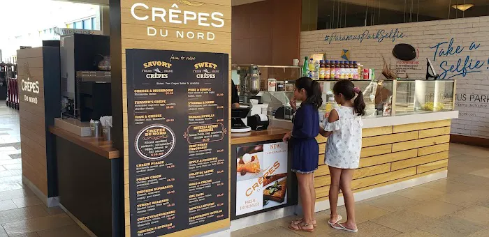 Paramus Park Food Court Picture 2