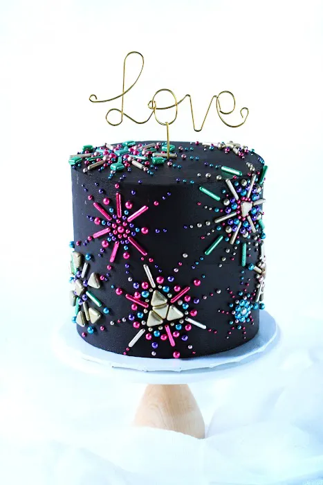 CiCi's Cakery LLC Picture 3