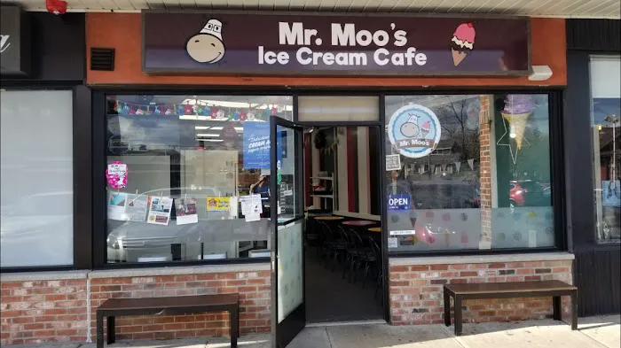 Mr. Moo's Ice Cream Cafe Ridgewood Picture 3