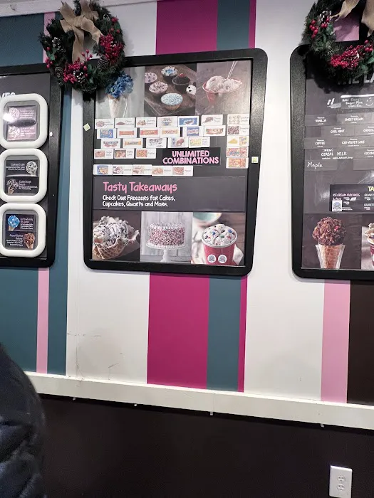 Mr. Moo's Ice Cream Cafe Ridgewood Picture 6