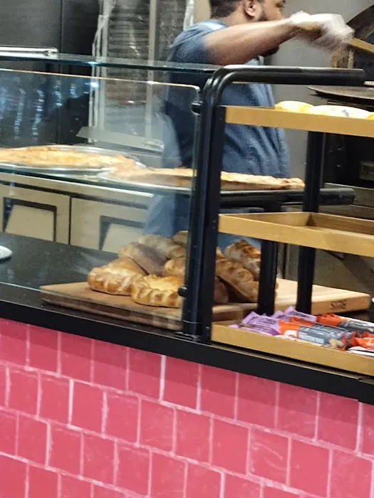 Bergen Pizza Picture 4