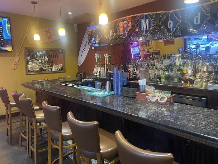 Jalapeños Mexican Bar & Grill Picture 3