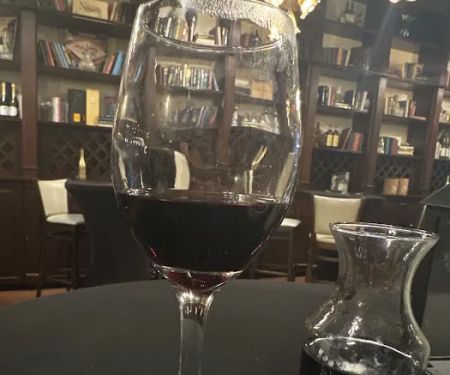 Uncorked Wine Lounge