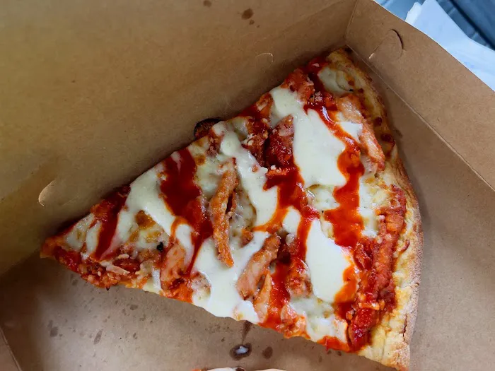Mangiamo Pizza Restaurant & Catering Picture 4