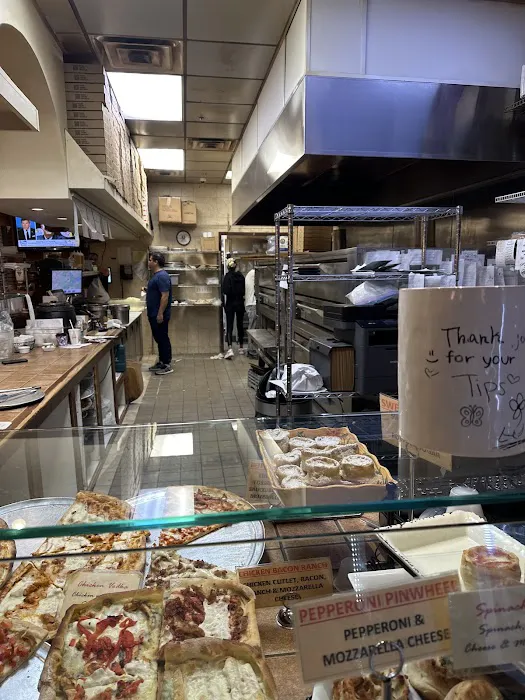 Mangiamo Pizza Restaurant & Catering Picture 8