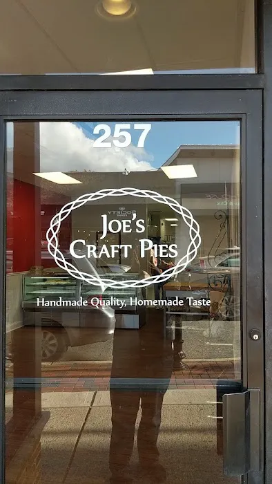 Joe's Craft Pies Picture 2
