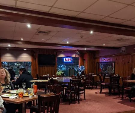 Emerson Hotel Restaurant & Bar