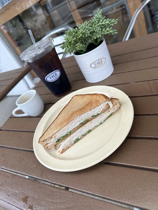 Vale Coffee Shoppe Picture 1