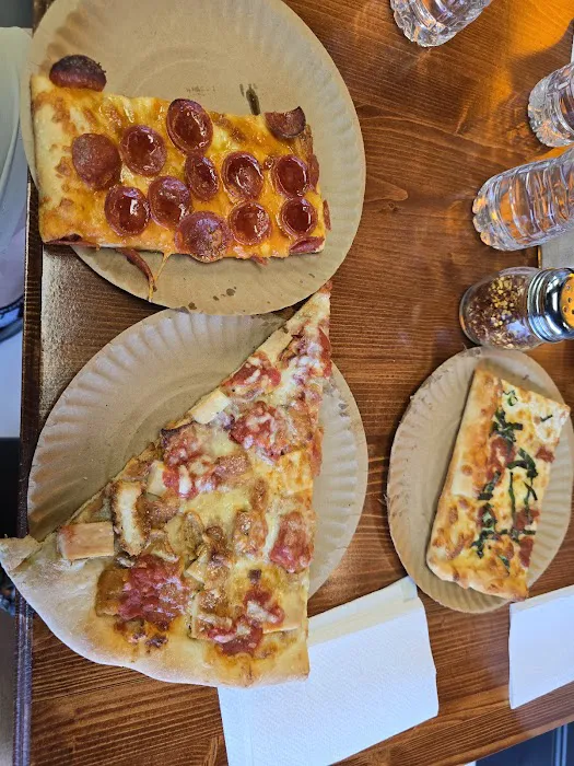 Francos pizzería and restaurant Picture 4