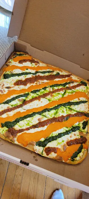 Francos pizzería and restaurant Picture 3