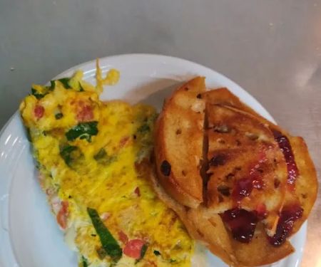 Johns Famous Bagels