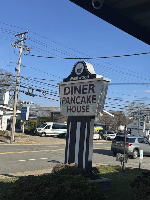 Westwood Diner Pancake House Picture 4